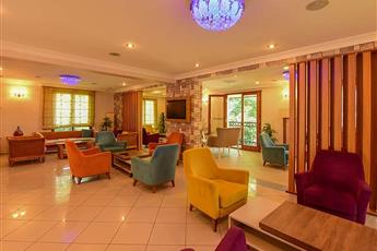 Perdikia Hill Hotels & Villas 4*