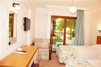 Perdikia Hill Hotels & Villas