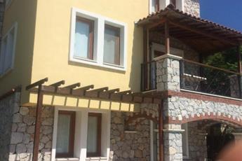 Perdikia Hill Hotels & Villas