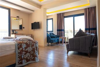 Perdikia Hill Hotels & Villas