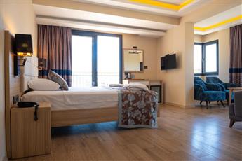 Perdikia Hill Hotels & Villas