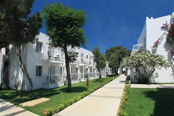 Petunya Beach Resort 4* Petunya Beach Resort 4*