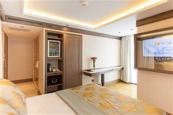 Pierre Loti Hotel 4*