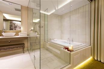 Pierre Loti Hotel 4*