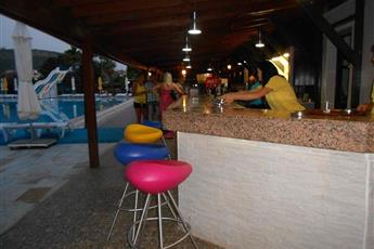 Pigale Family Club
