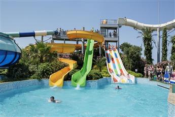 Pine Bay Holiday Resort 5*