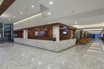 Pine Bay Holiday Resort 5*