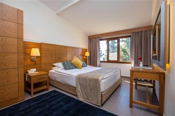Pine Bay Holiday Resort