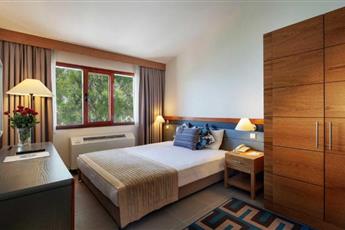 Pine Bay Holiday Resort