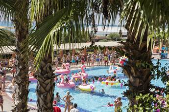 Pine Beach Belek 5* Pine Beach Belek 5*