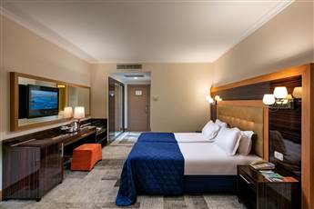 Pine Beach Belek 5* Pine Beach Belek 5*