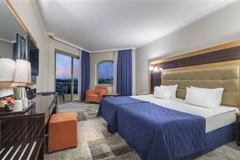 Pine Beach Belek 5* Pine Beach Belek 5*