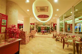 Pine House Hotel 4* Pine House Hotel 4*