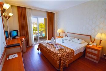 Pine House Hotel 4* Pine House Hotel 4*