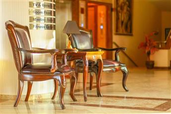 Pine House Hotel
