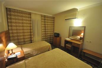 Pineta Club Hotel 4*