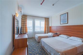 Pineta Club Hotel