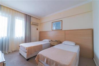 Pineta Club Hotel