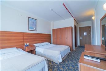Pineta Club Hotel