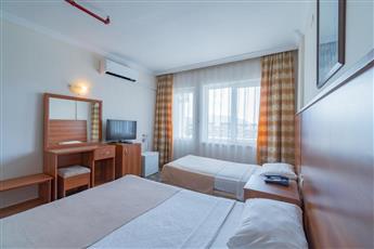 Pineta Club Hotel