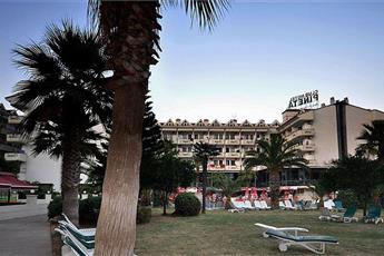 Pineta Club Hotel