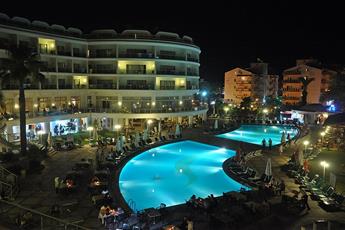 Pineta Park Deluxe Hotel 4*