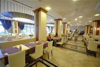 Pineta Park Deluxe Hotel 4*