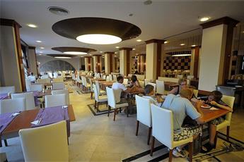 Pineta Park Deluxe Hotel 4*