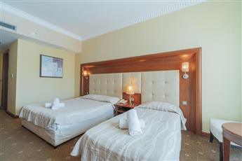 Pineta Park Deluxe Hotel