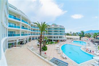 Pineta Park Deluxe Hotel
