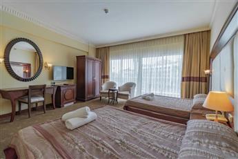 Pineta Park Deluxe Hotel
