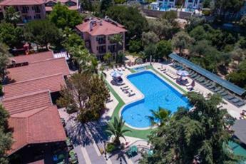 Pink Palace Hotel & Resort 3*