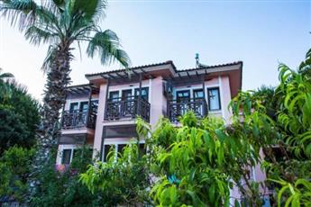 Pink Palace Hotel & Resort 3*