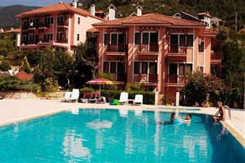 Pink Palace Hotel & Resort 3*