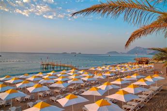 Pirate's Beach Club 5*