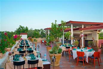 Pirate's Beach Club 5*