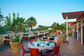 Pirate's Beach Club 5*