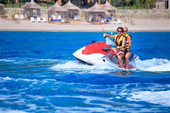 Pirate's Beach Club 5*