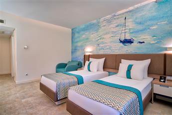 Pirate's Beach Club 5*