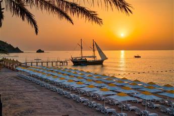 Pirate's Beach Club