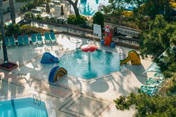 Pirate's Beach Club