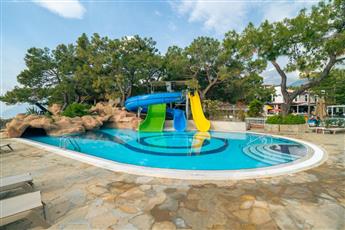 Pirate's Beach Club