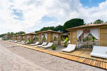 Pirate's Beach Club