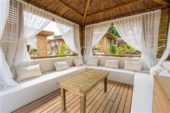 Pirate's Beach Club