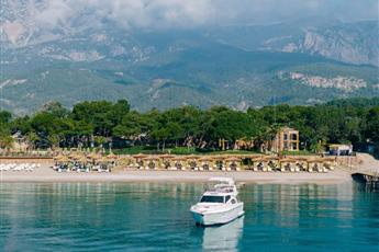 Pirate's Beach Club