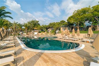 Pirate's Beach Club
