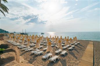 Pirate's Beach Club