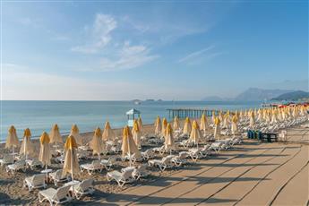 Pirate's Beach Club