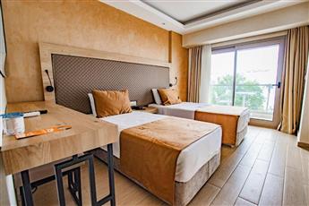 Point Beach Hotel 4*