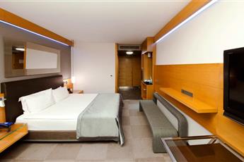 Point Hotel Barbaros 5*